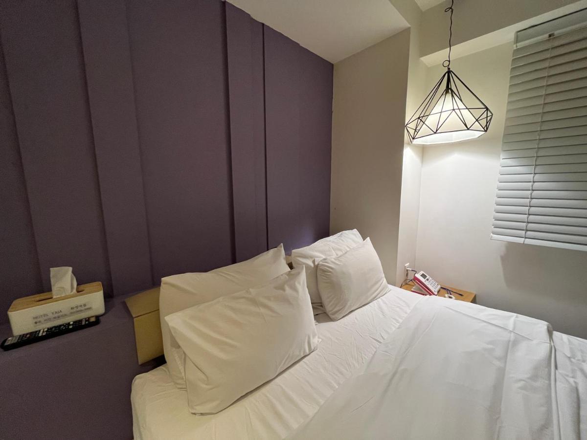 Hotel Yaja Hwajeong Station Goyang Bagian luar foto