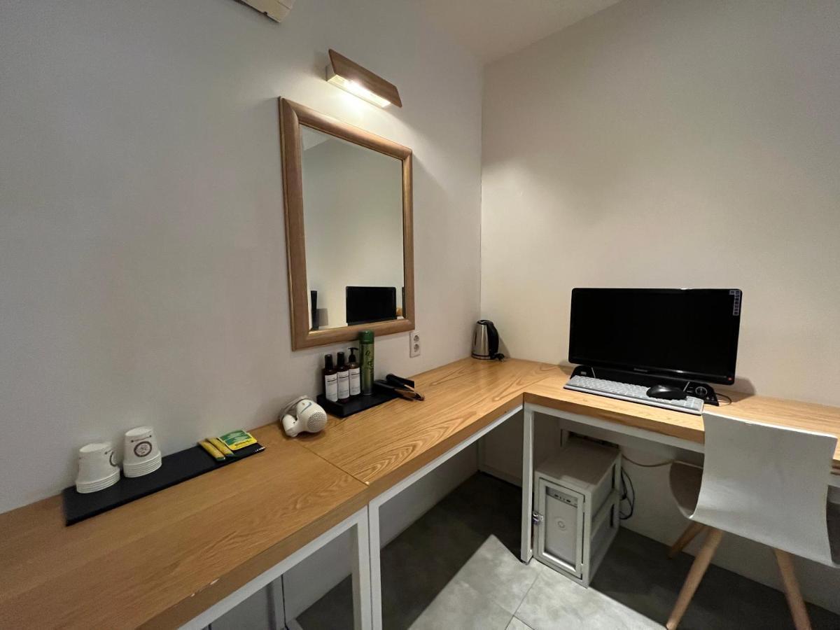 Hotel Yaja Hwajeong Station Goyang Bagian luar foto